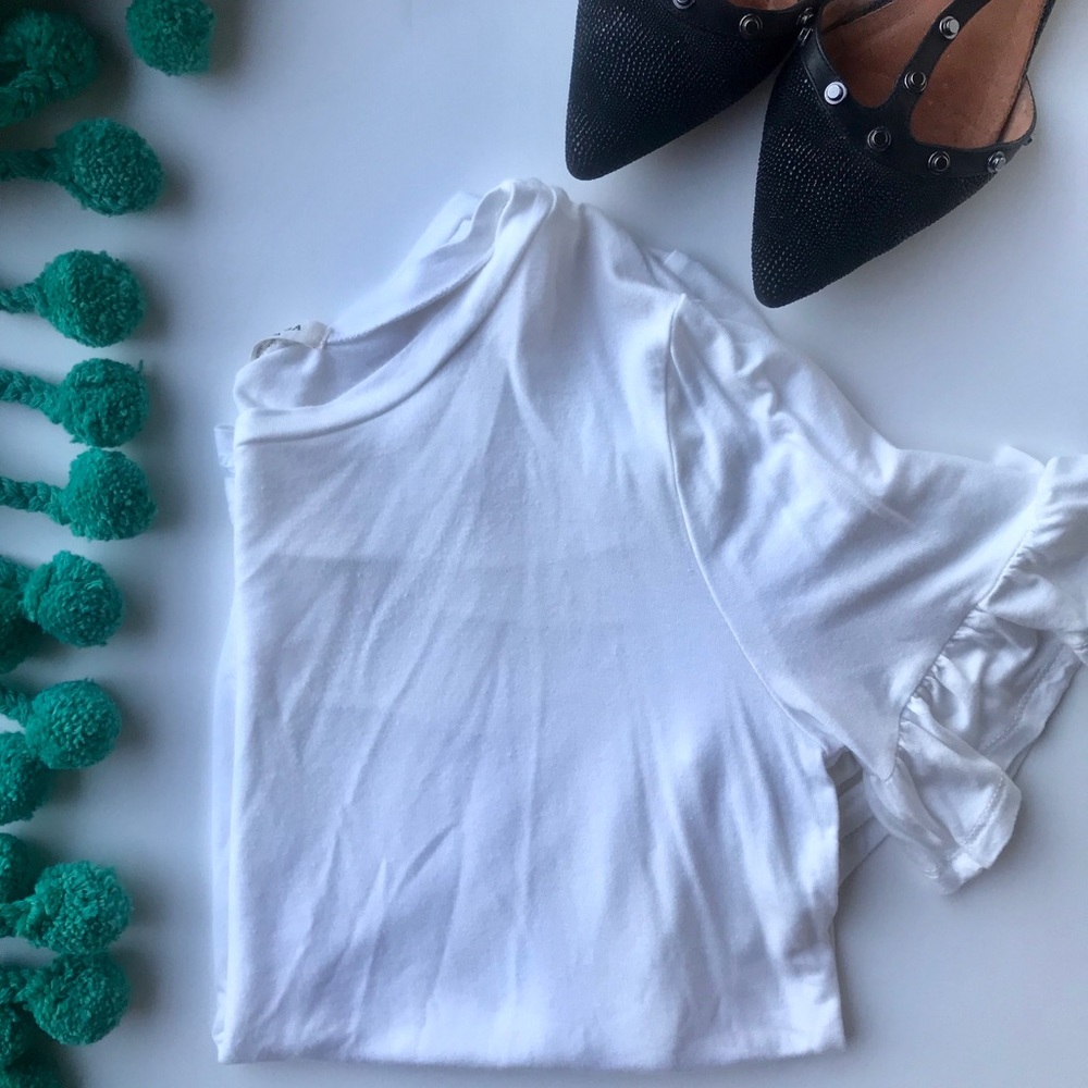 Promesa ruffle sleeve White tee • Size Small